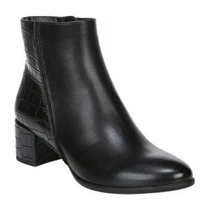 SOUL Naturalizer Black Croc-Embossed Ankle Boots